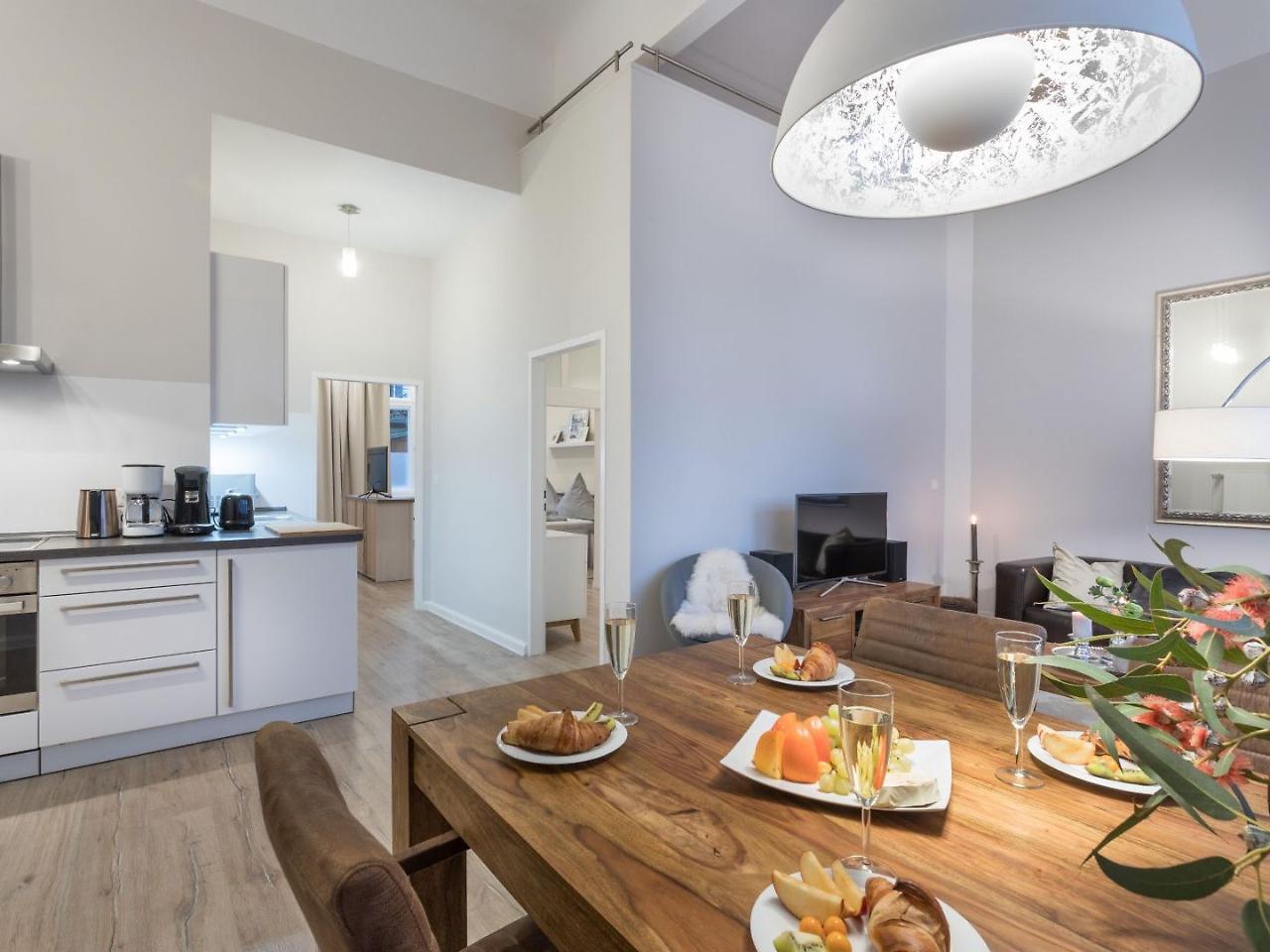 The Goethe Loft, 2 Bedroom Up To 5 People Berlim Exterior foto